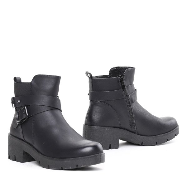 Czarne botki na grubym obcasie Geltrude- Obuwie