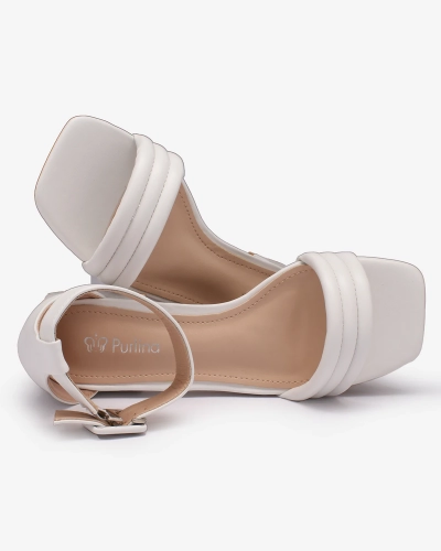 Royalfashion White Laylin sandále na nízkom podpätku