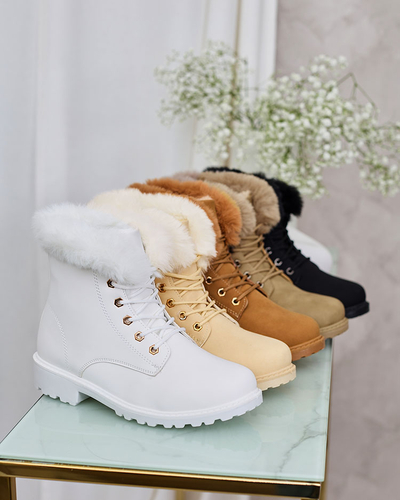 Royalfashion Classic dámske čižmy a'la trapper v bielej farbe Dotsacia