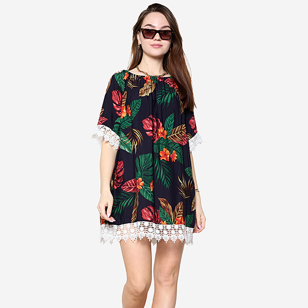 Dámska tmavomodrá blúzka s kvetmi PLUS VEĽKOSŤ - Oblečenie