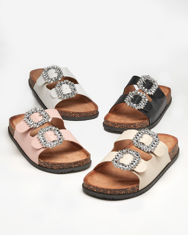 Čierne dámske papuče so prackami Oterina - Obuv