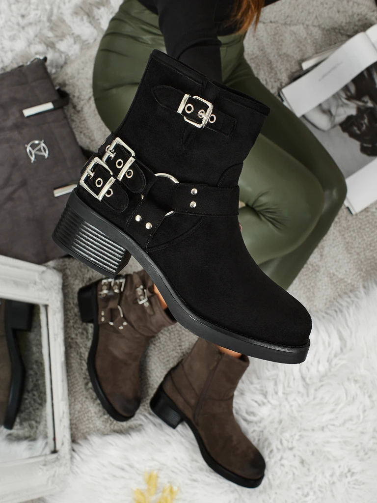 Ženski gležnarji iz eko semiša s sponkami Valtos