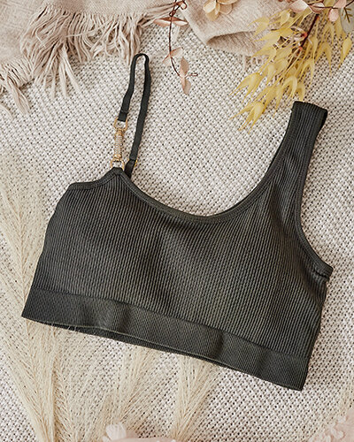 Royalfashion Dámska rebrovaná podprsenka s ozdobným ramienkom