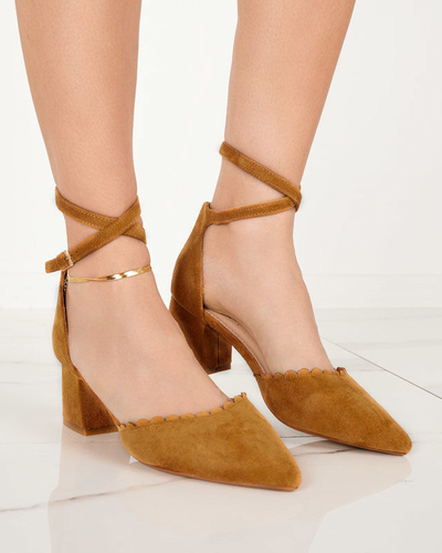 OUTLET Dámske eko semišové ťavie sandále na stĺpiku Ametis - Obuv