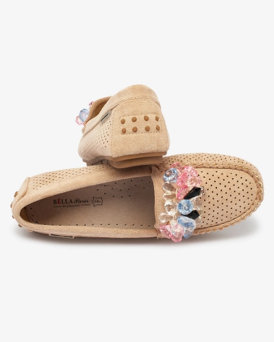 Royalfashion Ažurové svetlohnedé dámske mokasíny s ozdobnými kryštálmi Cizzas