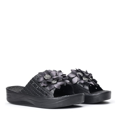 Czarne klapki na platformie Rosaria - Obuwie