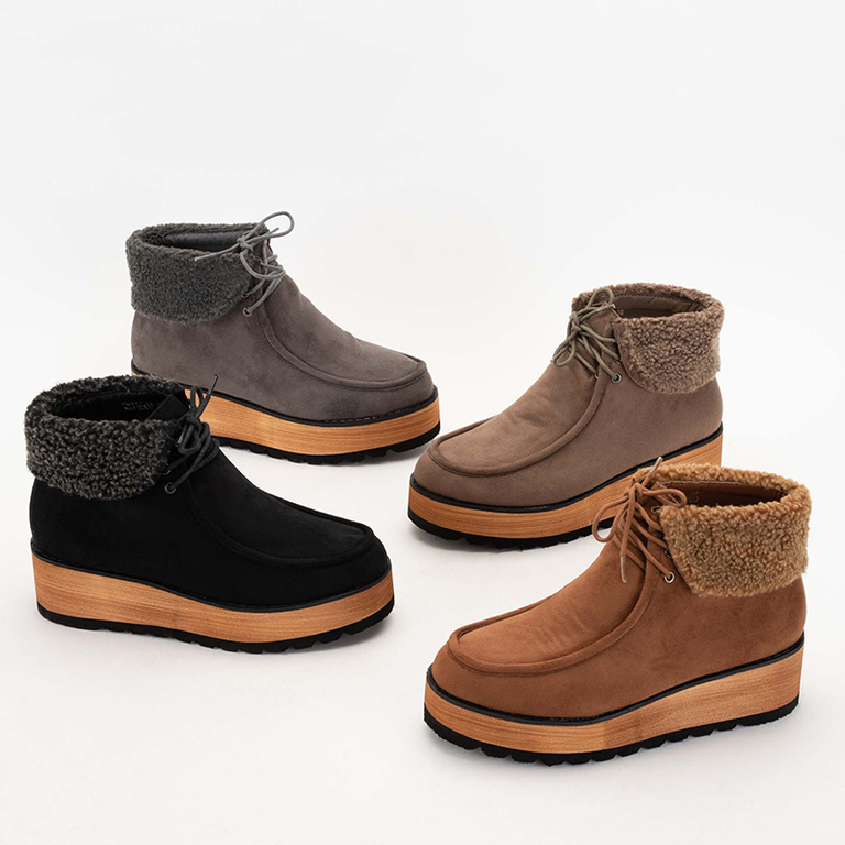 OUTLET Hnedé dámske čižmy na platforme Wedesi - Obuv