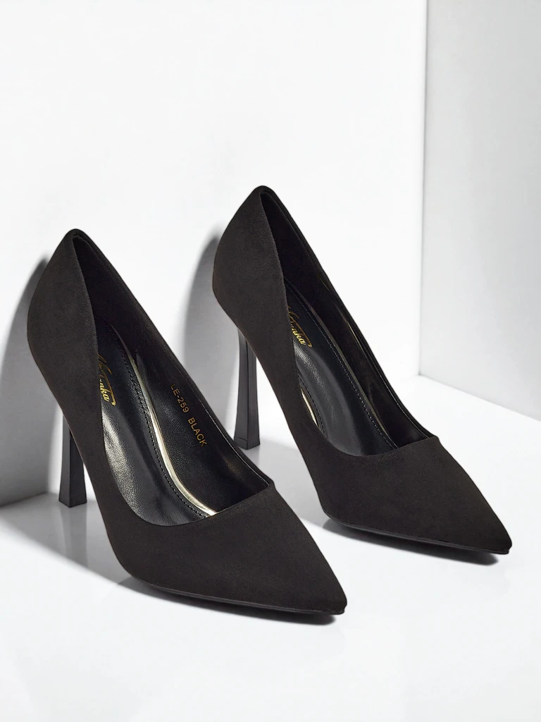 Ženski salonarji na stiletto peti iz eko semiša Belunika