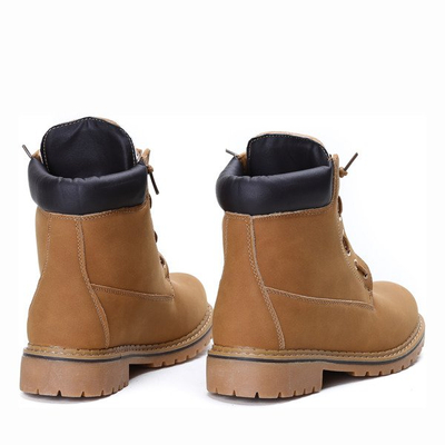 Martina hnedé izolované turistické topánky - Obuv