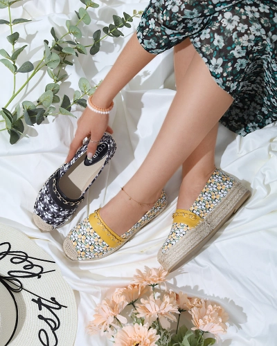 Čierne kvetinové espadrilky Azzaxi- Obuv