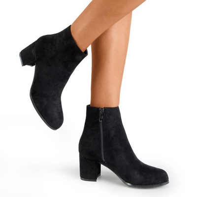 Černé dámské kotníkové boty na nízkém sloupku Michela - Obuv
