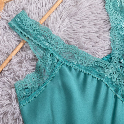 Dámsky zelený čipkovaný top - Oblečenie