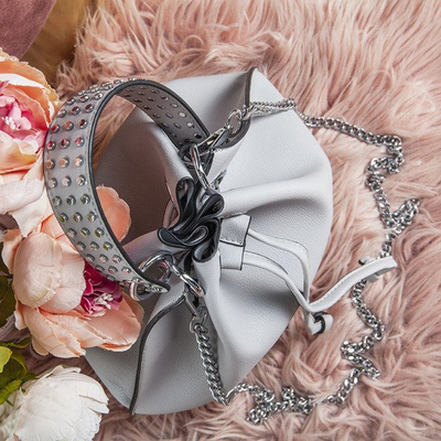 Szara torebka na ramię ze srebrnymi dżetami - Torebki