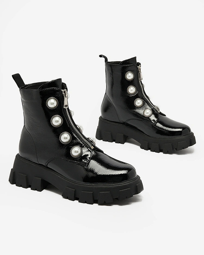 Royalfashion Čierne dámske lakované perlové čižmy Asiciu