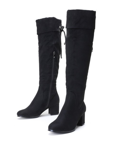 Czarne kozaki na słupku Rozalia - Obuwie