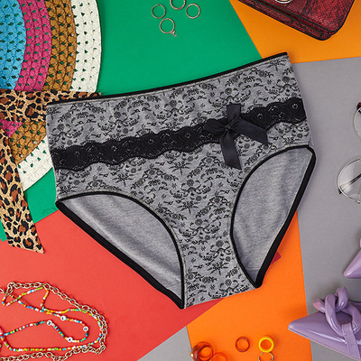 Dámske slipy s potlačou v šedej farbe. PLUS VEĽKOSŤ- Spodná bielizeň