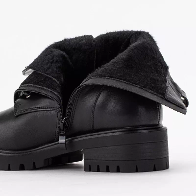 OUTLET Čierne čižmy s Mais perlami - Obuv