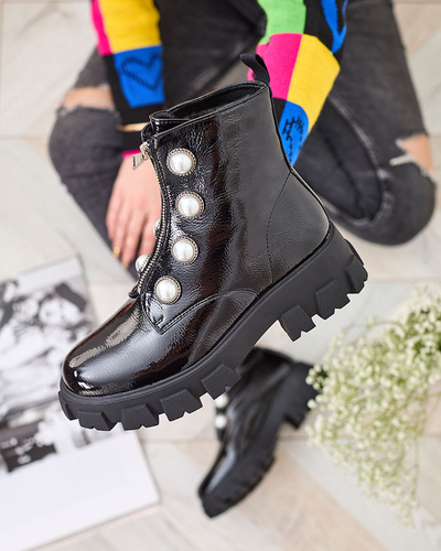 Royalfashion Čierne dámske lakované perlové čižmy Asiciu