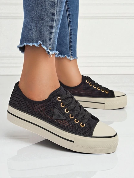 Royalfashion Dámske perforované tenisky Rebbse