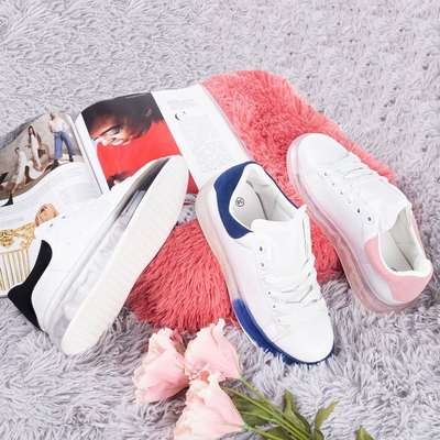 Biele a modré tenisky s hrubšou podrážkou Judite - Obuv