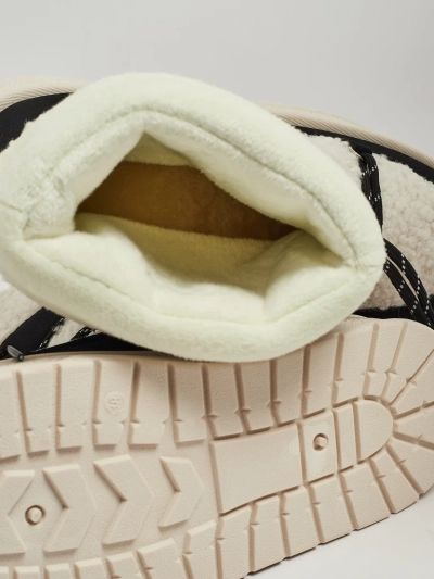 Ženski škornji a'la sneg Quill Haven