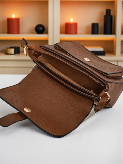 Majhna ženska torbica iz eko usnja Seray