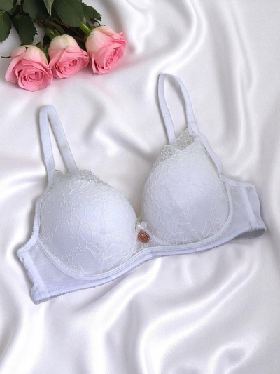 Royalfashion Dámska push-up podprsenka s čipkou Romance Push-Up