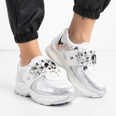 VÝPLET Biele dámske športové topánky s ozdobami Ignassy - Obuv