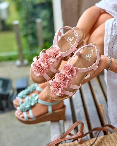 Royalfashion Svetloružové dámske sandále Sareti flower