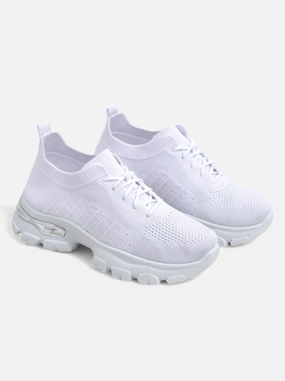 Ženski športni čevlji Calista Bianca – bele superge iz tkanine, nizka peta