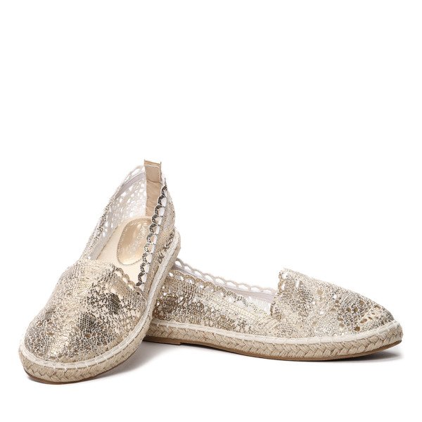 Złote, koronkowe espadryle- Obuwie