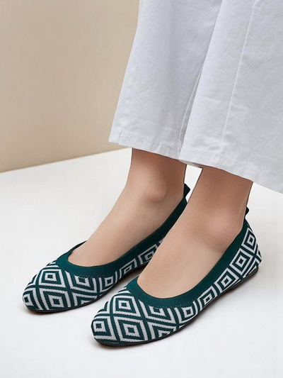 Royalfashion Fabric dámske balerínky z látky s geometrickou potlačou Metrické