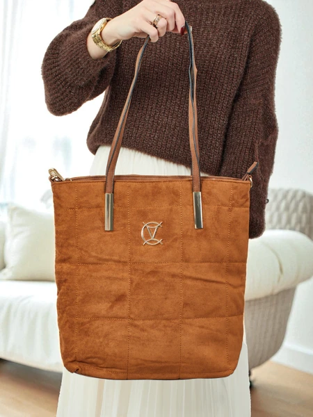 Ženska shopper torbica Caryenne iz eko semiša