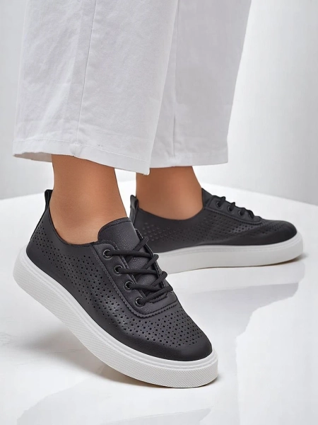 Royalfashion Dámske športové tenisky na šnurovanie Adette