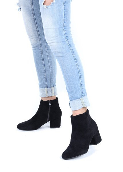 Czarne botki na wyższym słupku Lyanna- Obuwie