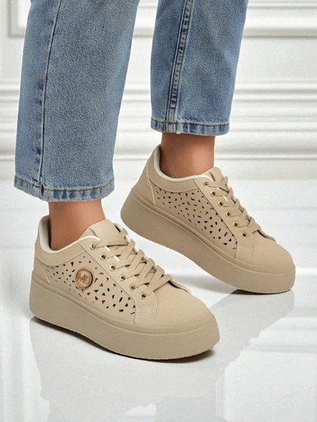 Cleo Ecru Platino – bež superge na platformi Royalfashion eko usnje