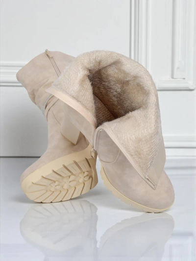 Mat ženski gležnarji s peto Ashen Bloom