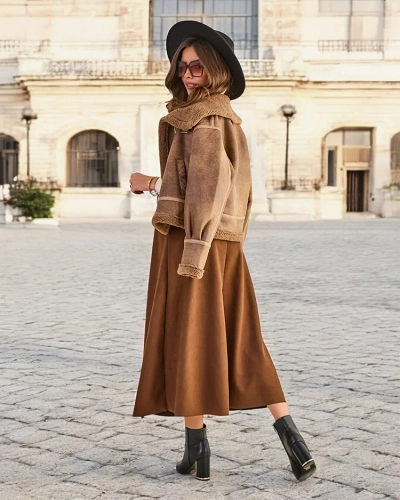 Royalfashion Dámska midi sukňa v štýle semišu