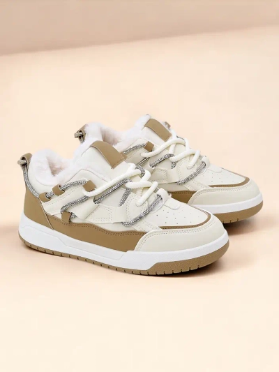 Royalfashion Dámske tenisky s izoláciou Esioo
