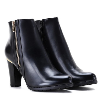 Czarne botki na słupku Chloe - Obuwie