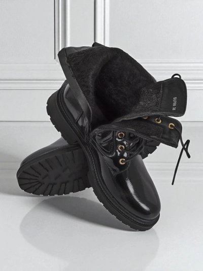 Prešite ženske gležnarje iz ekološkega lakastega usnja Opal Verge