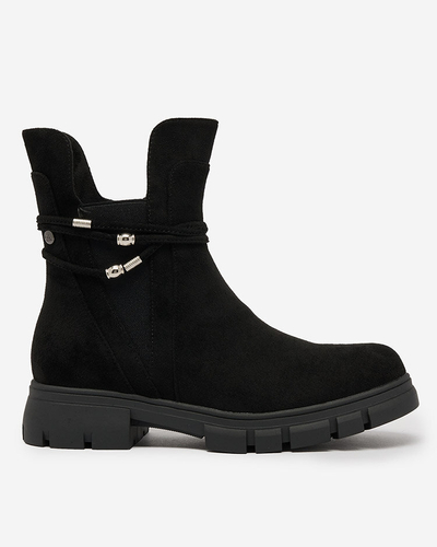 Royalfashion Čierne dámske čižmy s ozdobným remienkom Dafflo