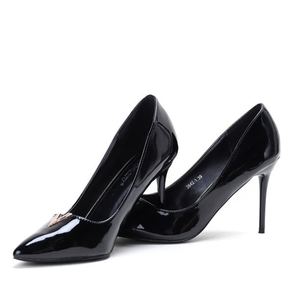 Czarne szpilki z ozdobą Eva - Obuwie