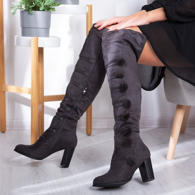 Sivé čižmy na vysokom stĺpiku Lovana - Obuv