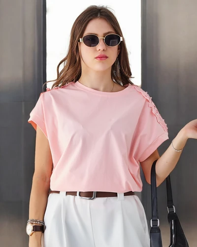 Royalfashion Dámske bavlnené tričko s čipkovými rukávmi