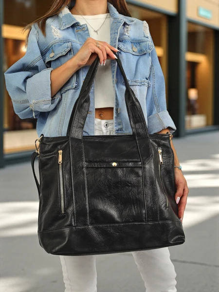 Ženska torbica iz eko usnja Nerina – črna shopper torba italijanskega stila z zadrgo