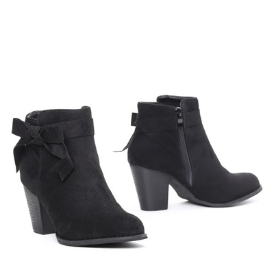 Czarne botki z eko zamszu Akane- Obuwie