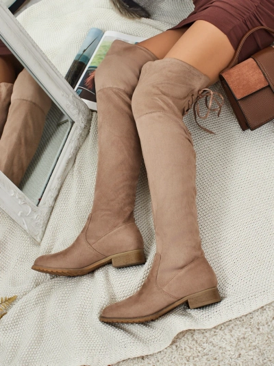 Ženski škornji čez koleno iz eko semiša Denvoria