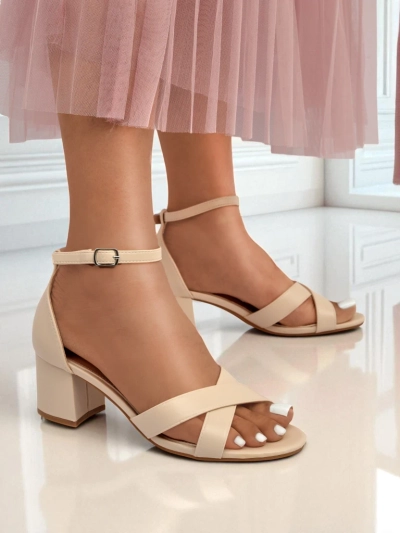 Royalfashion Dámske sandále s nízkym blokovým opätkom Eleganza Strap