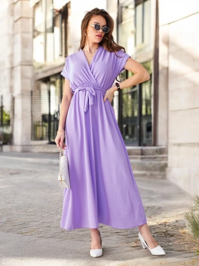 Royalfashion Dámske midi šaty s prekladaným výstrihom, krátkymi rukávmi a opaskom